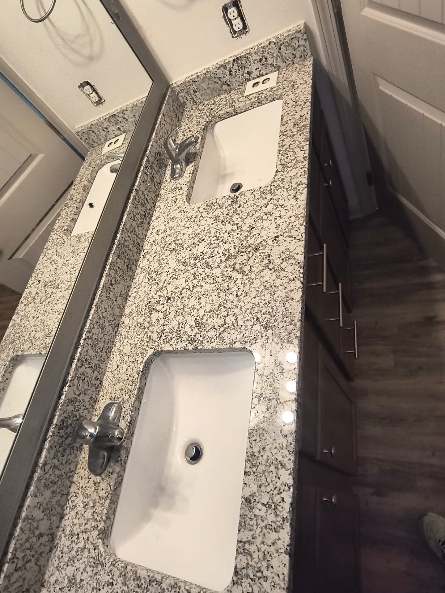 Photo 3 from a cleaning completed by After Hours Cleaning LLC